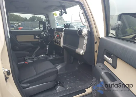 2014 Toyota Fj Cruiser from USA, damaged, VIN JTEBU4BF9EK188983